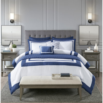 Ensemble de literie 8 pièces très grand / très grand bleu marine - édredon et courtepointe de luxe avec coussins assortis et matériaux doux