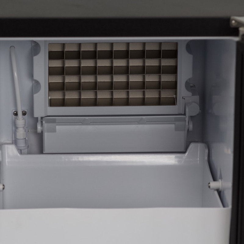 Machine à glaçons encastrée ou autoportante Avanti ELITE, 15 po