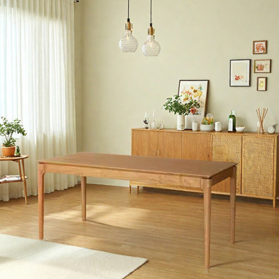Table simple en bois massif de cerisier