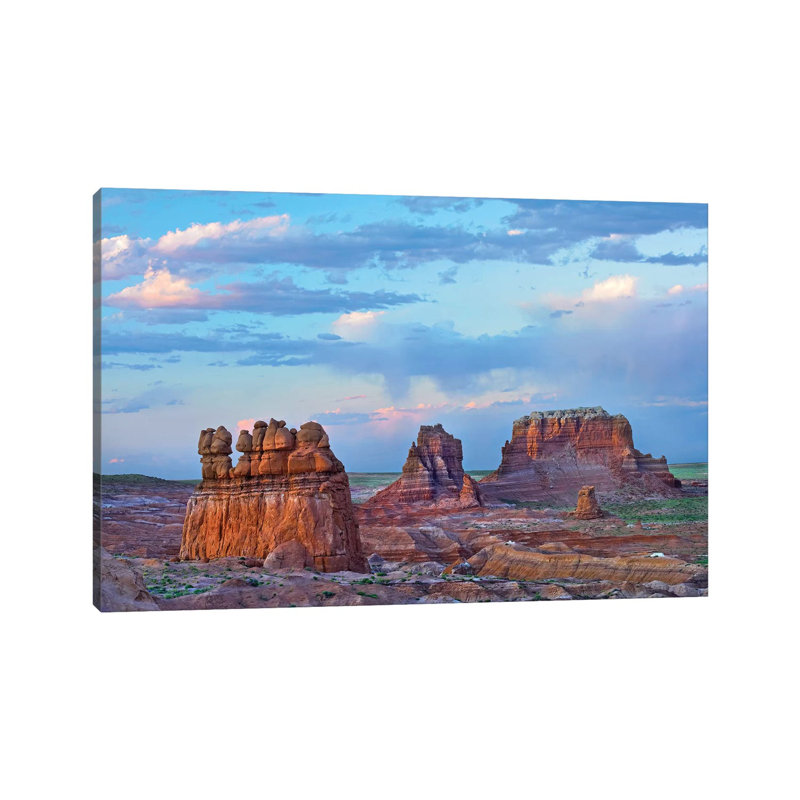 Eroded Buttes in Desert, Bryce Canyon National Park 1 Piece Wrapped Canvas Wall Art, 30.48 cm H x 45.72 cm W