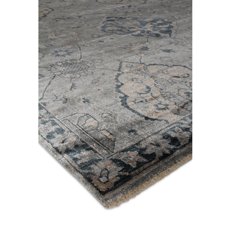 Oriental Area Rug, Rectangle 12' x 15'