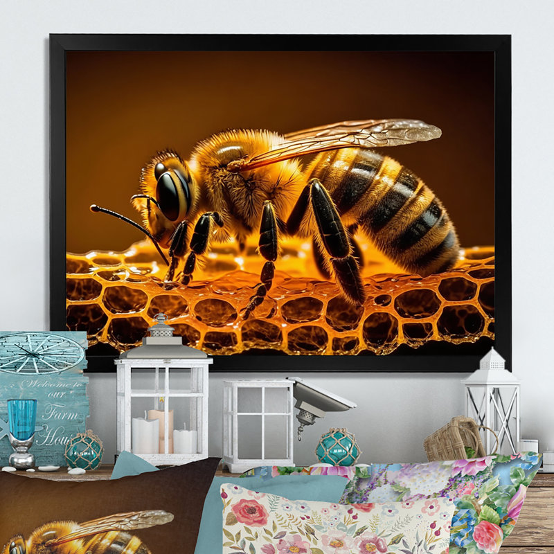 «Bee Flying II», reproduction d'art sur toile, Cadre d'angle fermé noir, H 12 po x l 20 po x P 1 po