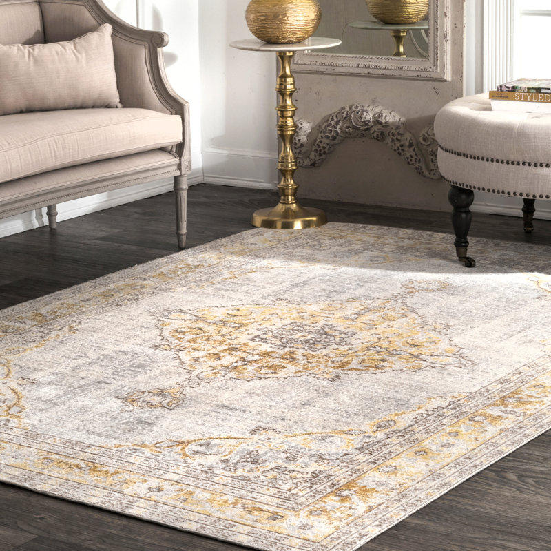 Tapis oriental gris clair Ertha, Rectangle 4 pi 3 po x 6 pi 6 po