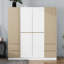 Armoire polyvalente en bois avec plusieurs options de rangement et un design élégant pour l'organisation de la chambre à coucher
