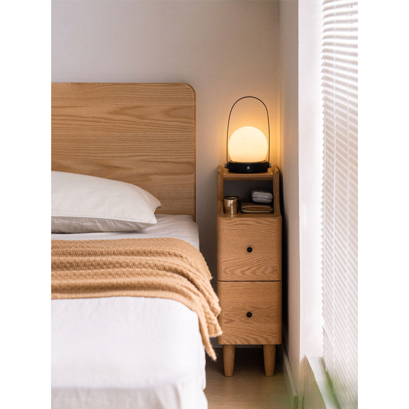 Tables de chevet, P 11,81 po