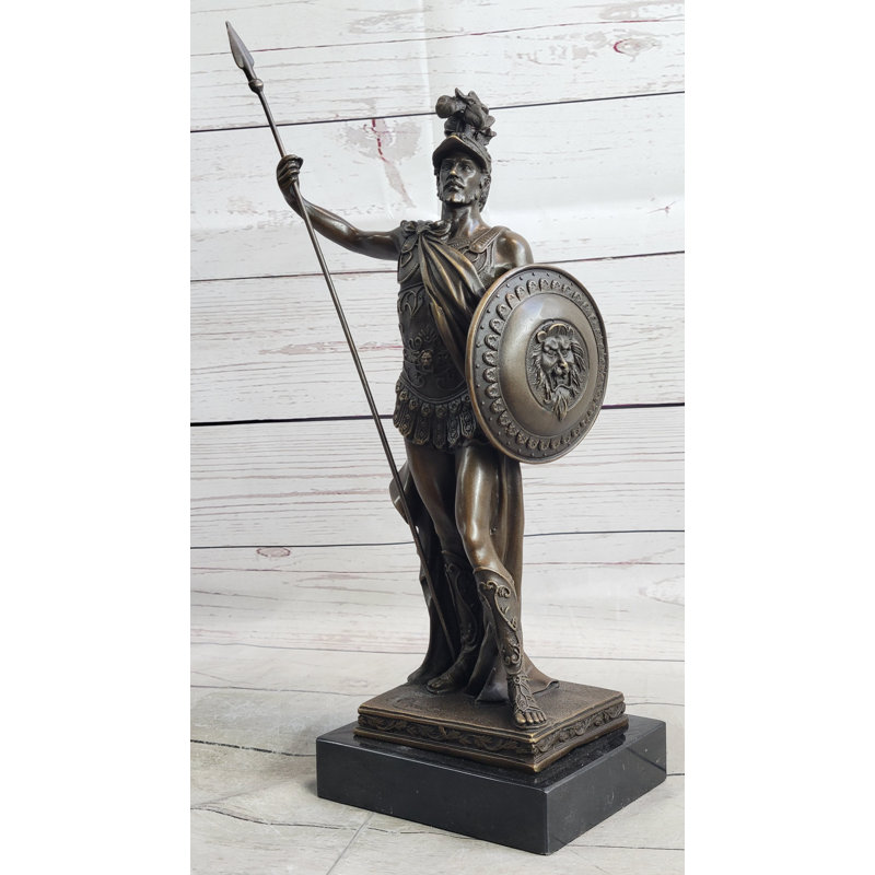Figurines et sculptures