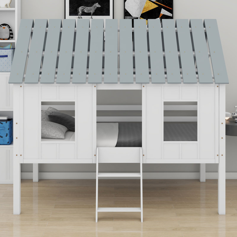 Lit mezzanine bas avec toit et deux fenêtres à l'avant