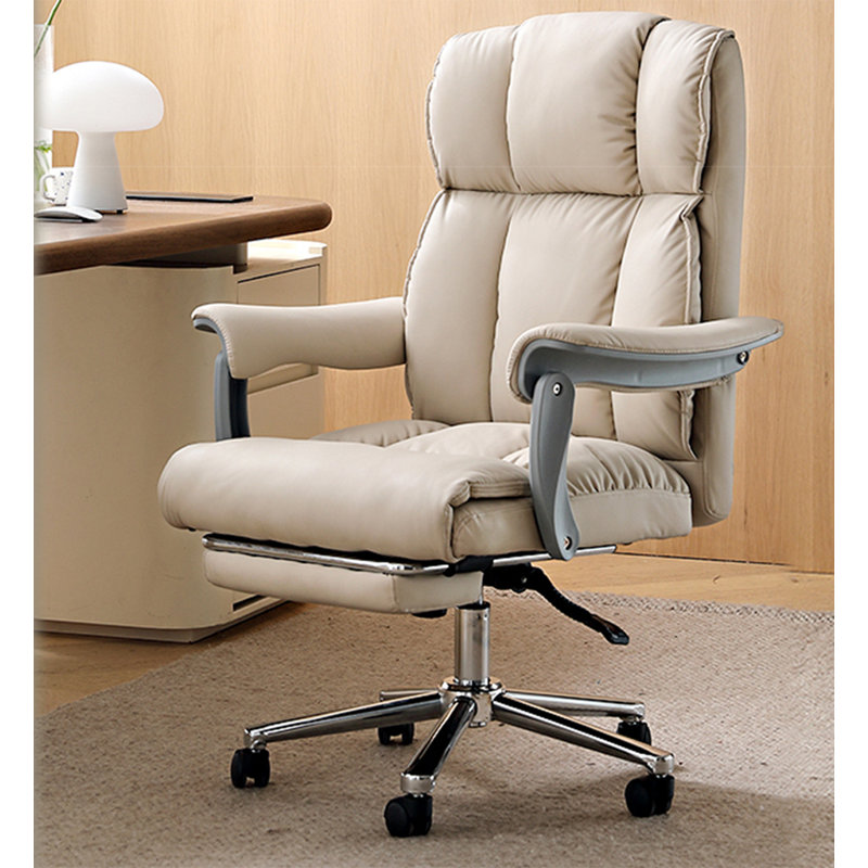 Fauteuil de bureau luxueux en similicuir doux avec repose-pieds extensible