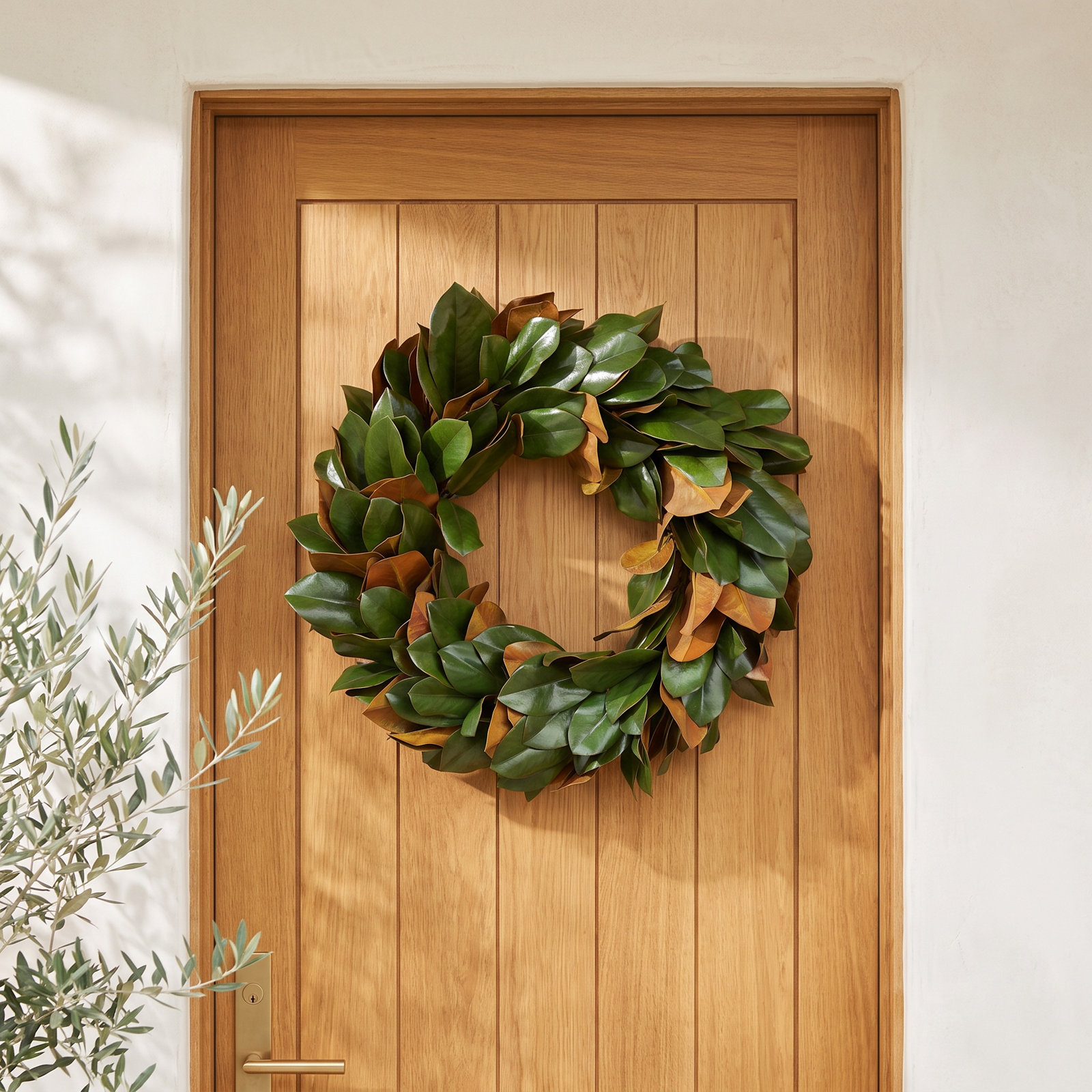 Barrigan Handcrafted Faux Magnolia Metal Wreath, 30" H x 30" W x 6" D
