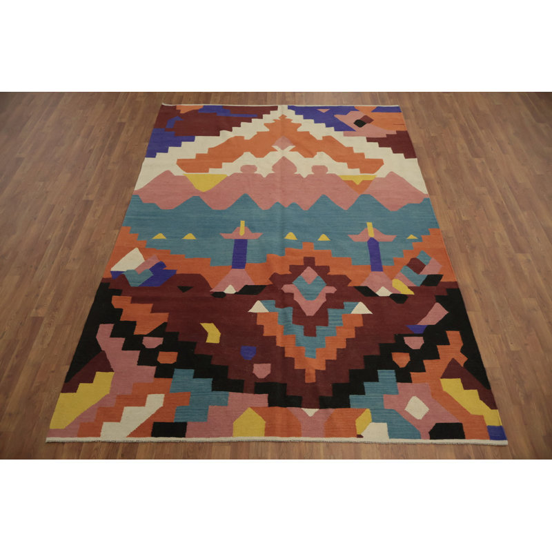 Rustic Kilim Area Rug 7x10 with Vibrant Geometric Patterns