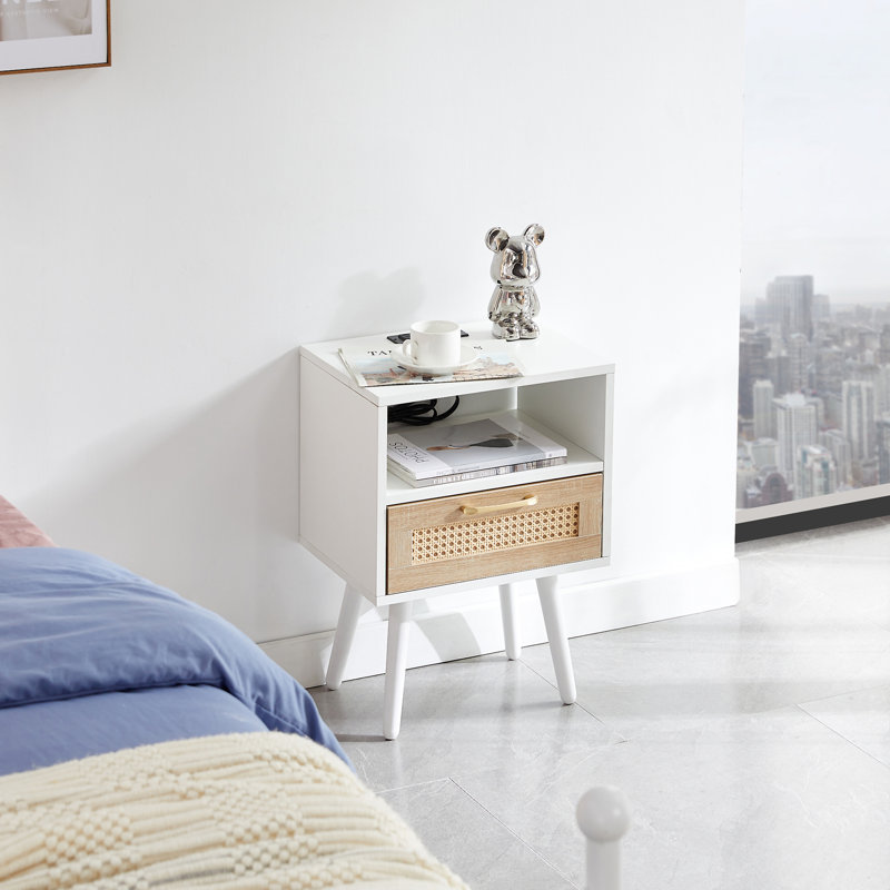 15.75" Rattan End Table With Power Outlet  & USB Ports, White