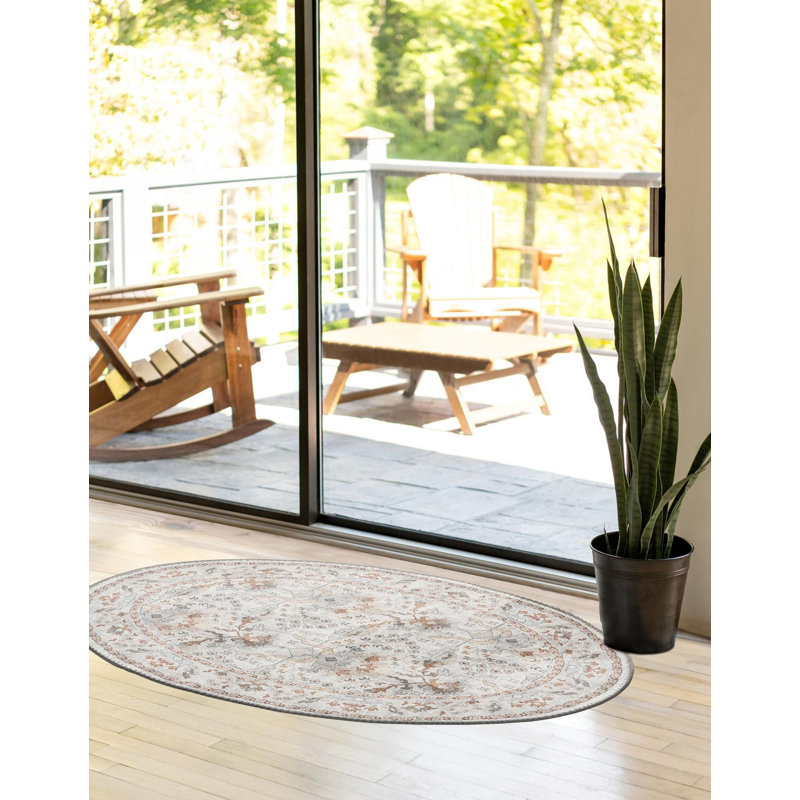 Tapis traditionnel Guljan couleur ivoire, Ovale 2 pi x 3 pi 1 po