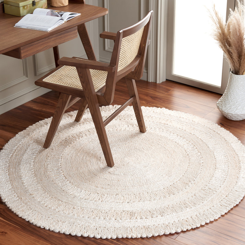 Cleighton Natural Fiber Handwoven Jute Solid Color Rug, Round 5'
