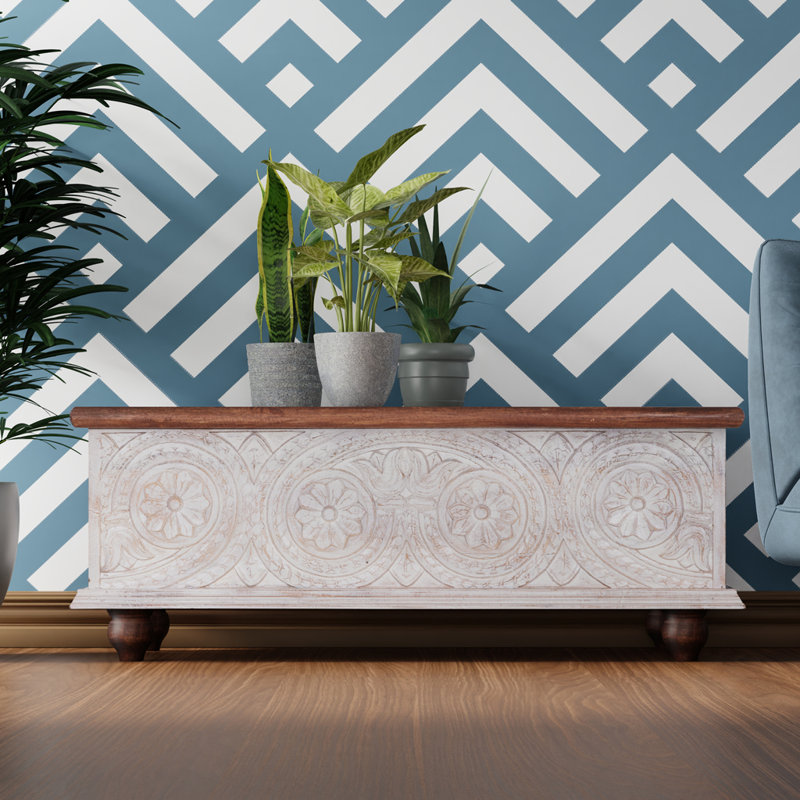 Santillo Solid Wood Blanket Chest, Whitewashed