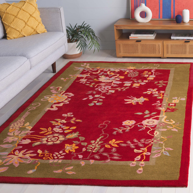 Shrinivas Hand Tufted Wool/Cotton Floral Rug in Red/Green, Rectangle 5' x 8'