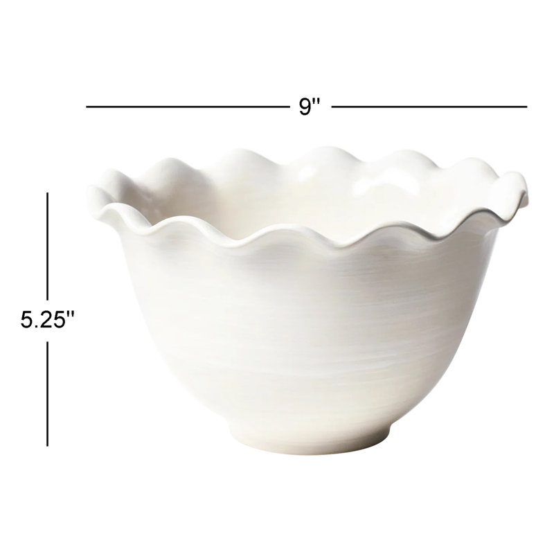 Signature Ruffle 66 oz liq. Bol de service
