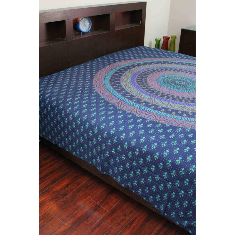 Tapisserie en coton sanganer mandala peacock, H 68 po x l 102 po, Indigo / bleu