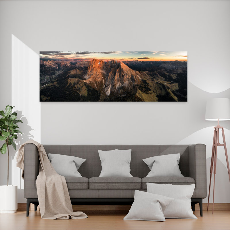 «Majestic Mountain Twilight Dramatic Serene Abstract Forest Landscape», art mural, H 20 po x l 60 po