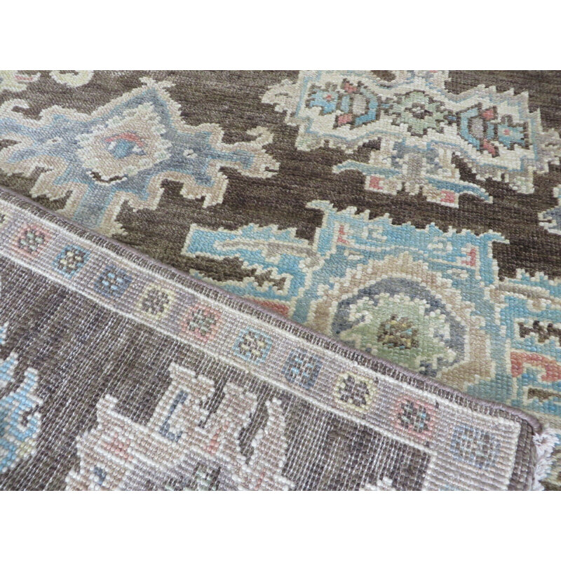 Tapis oriental brun 7 pi 10 po x 10 pi 2 po Nus Funky Oushak F575834D52824EA5BC1D3C98398F7659