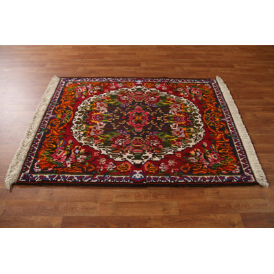Traditional   Area Rug 4x5