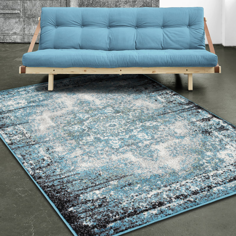 Halie Oriental Indoor Rug, Rectangle 5' x 7'