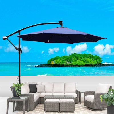 Parasol de terrasse 10 pi avec parasol solaire à DEL 8 lumières avec manivelle et base transversale