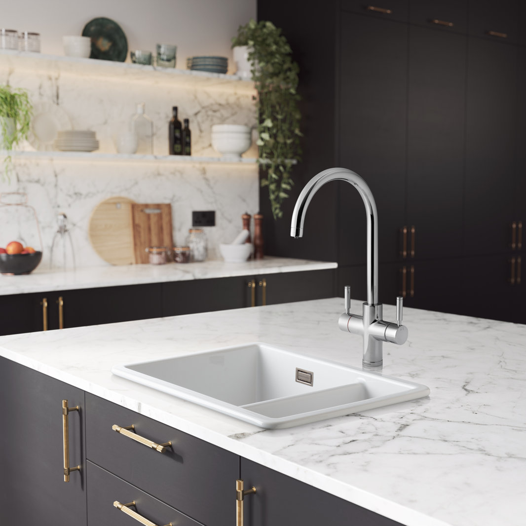 GEO Intense 4 in 1 kitchen tap collection