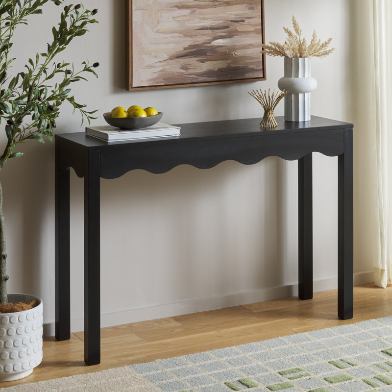 Console 43,3 po Averylynn, Noir mat