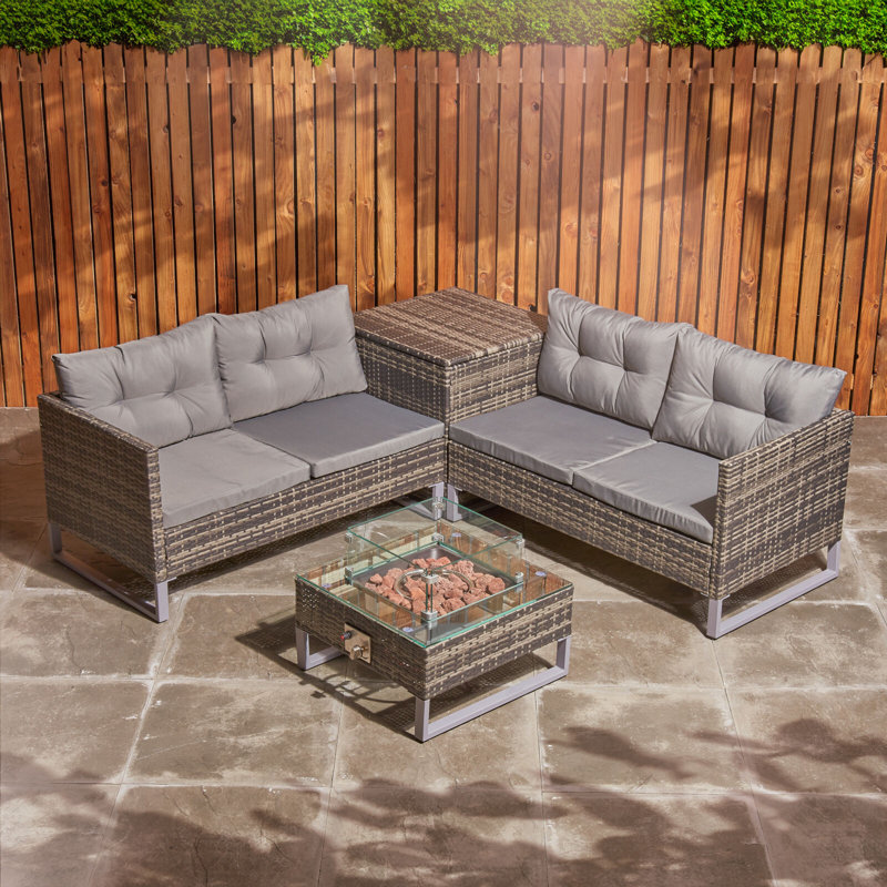 Kaster 4 - Person Seating Group with Cushions