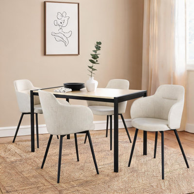 Ensemble de salle à manger 5 pièces avec table en bois massif et chaises rembourrées à finition beige, base en métal noir, sièges en tissu crème, H 29,75 po