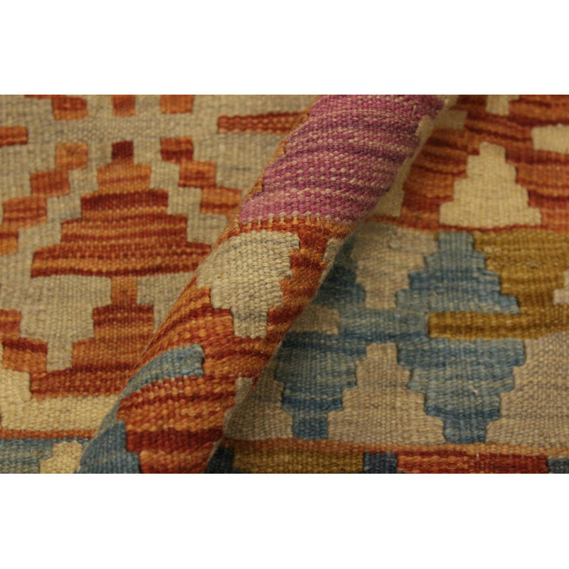 Tapis brun/jaune kilim 5 pi 11 po x 7 pi 9 po one-of-kind fait main Sinclair