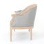 Élégante causeuse capitonnée de style Chesterfield avec structure en bois de bouleau et garnitures cloutées, parfaite pour les intérieurs classiques et contemporains.