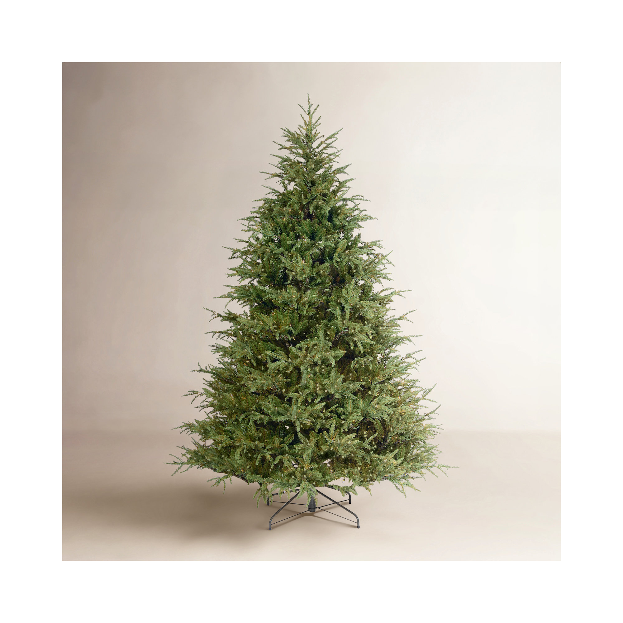 Frasier Grande Tree with Clear Lights, 7.5'