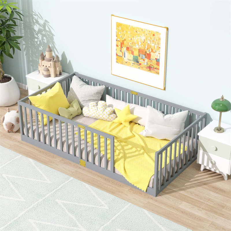 Lit en bois d'hévéa avec clôture haute sécurité, 6 lattes renforcées, parfait pour les enfants et les espaces compacts, Grey