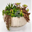Vase en bois texturé blanc cassé