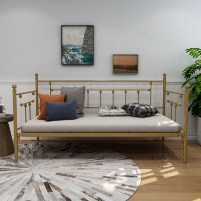 Aesop Daybed