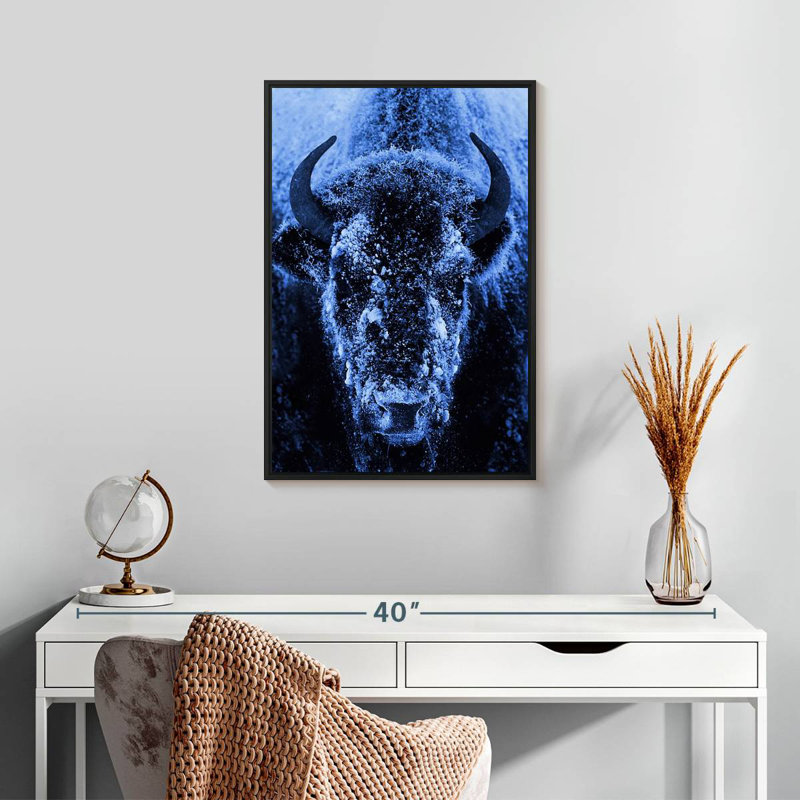 Frosty Safari Vandergriff, Floating Frame Black, 17" x 25"