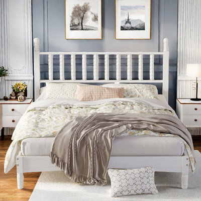 Platform Bed With Gourd Shaped Headboard And Curved Footboard
