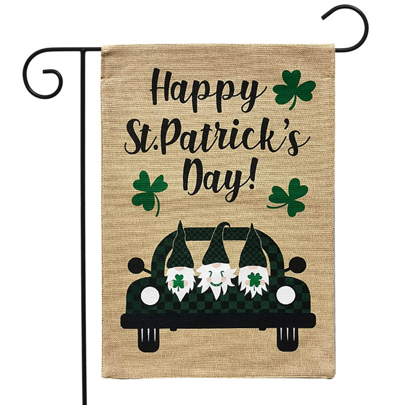Drapeau de jardin Happy St. Patrick's Gnomes, Vert / noir / taupe