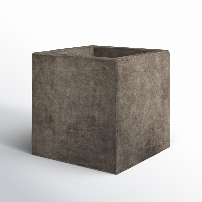 Kizer Planter Box