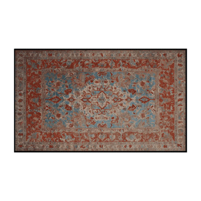 Tapis brun soyeux et moelleux