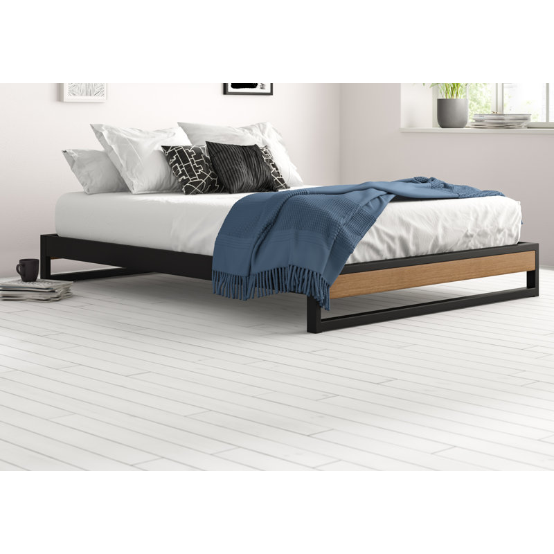 Abigail Bed, Full, Brown