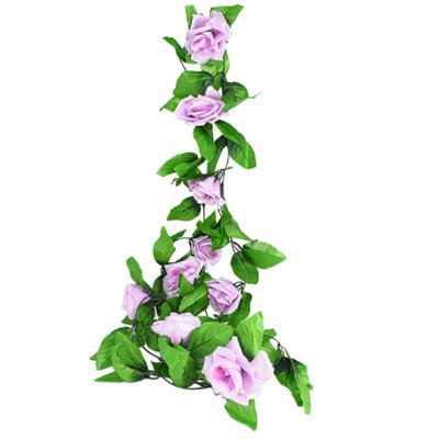 Guirlande en rotin avec fleurs en soie