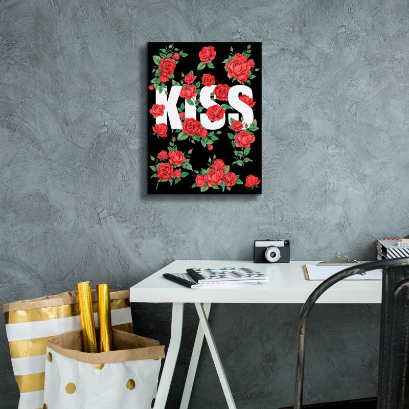 «Love Kiss I» par Regina Moore, H 16 po x l 12 po x P 0,75 po
