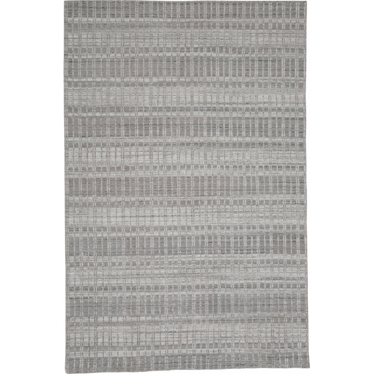 Adriann Geometric Handmade Gray Area Rug