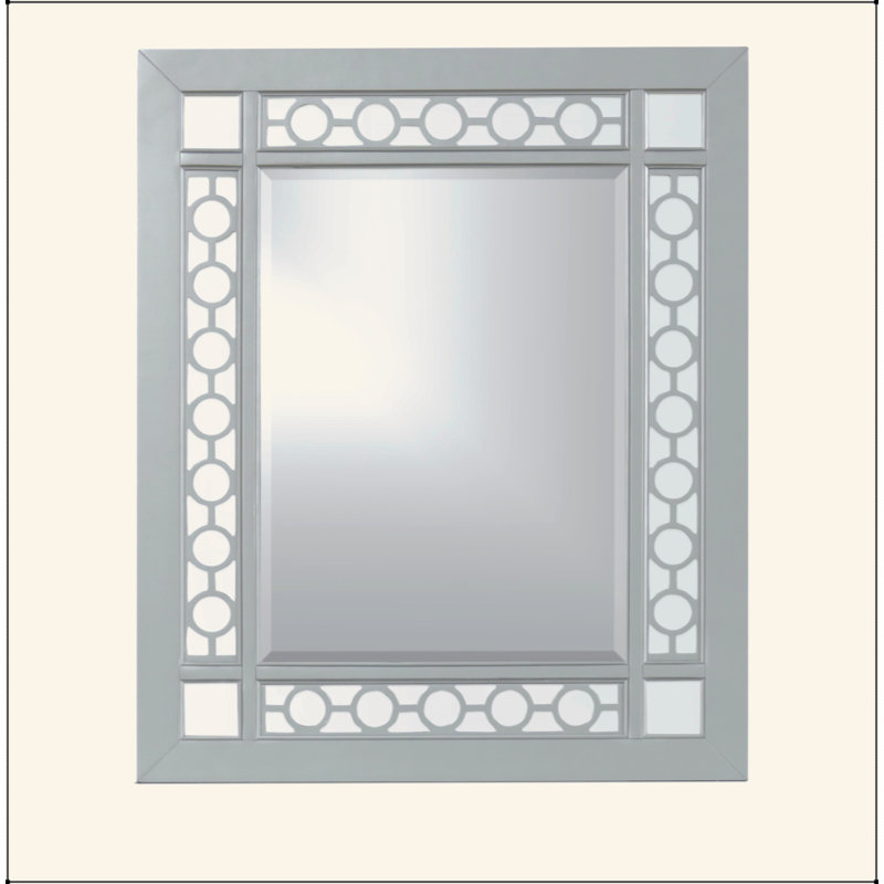 Charmant miroir avec une finition captivante et un attrait polyvalent pour les espaces élégants.