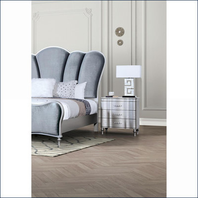 Table de chevet 3 tiroirs Glam Silver
