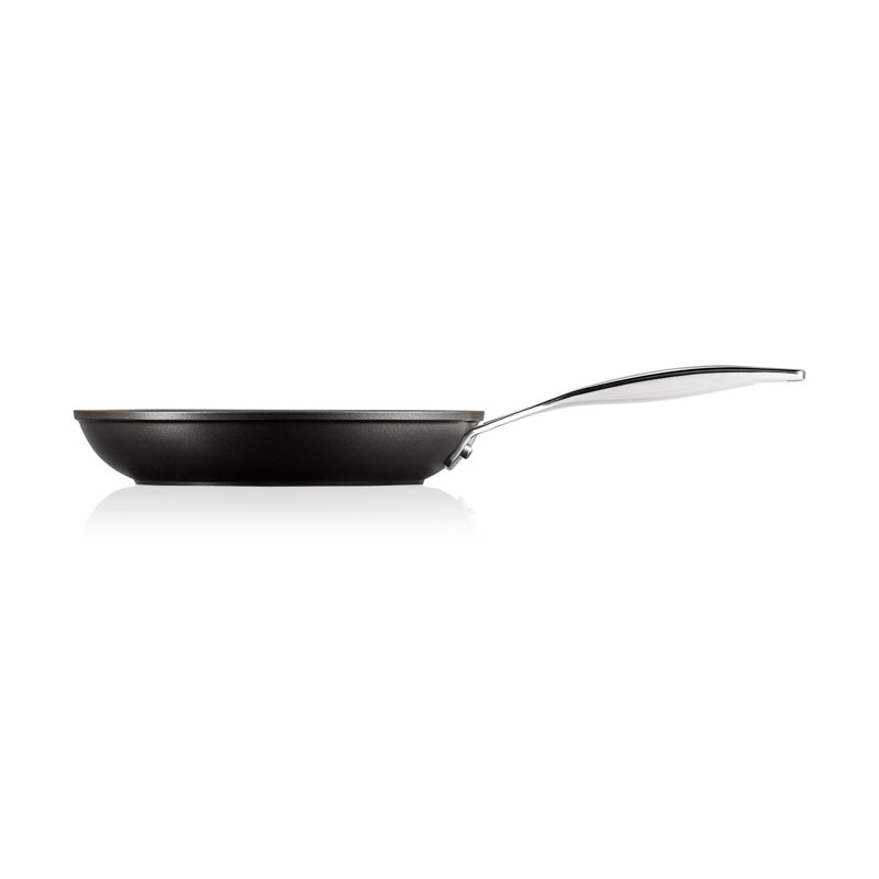 Le Creuset Non-Stick Shallow Frying Pan, 24cm