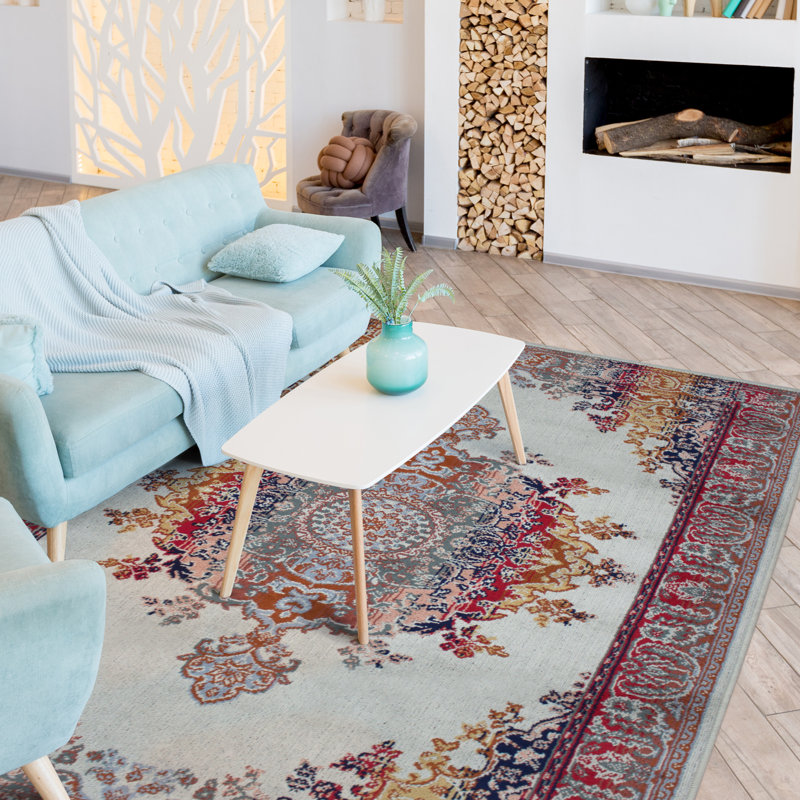 Tapis décoratif rouge à motif oriental loganne, 4 pi 6 po x 6 pi 6 po