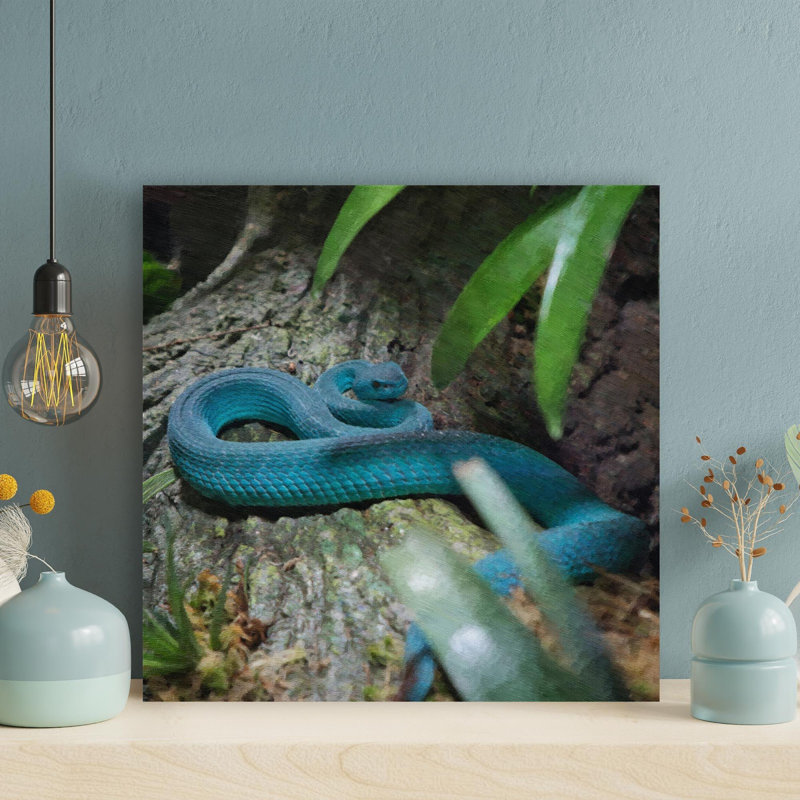 «A Blue Snake On A Rock», peinture sur toile tendue, H 32 po x l 32 po